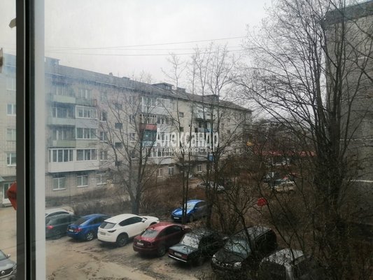Продам двухкомнатную (2-комн.) квартиру, Ленина ул, д. 5а, Лахденпохья г