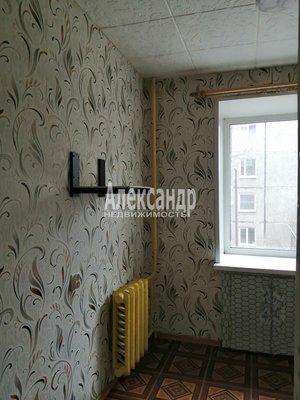 Продам двухкомнатную (2-комн.) квартиру, Ленина ул, д. 5а, Лахденпохья г