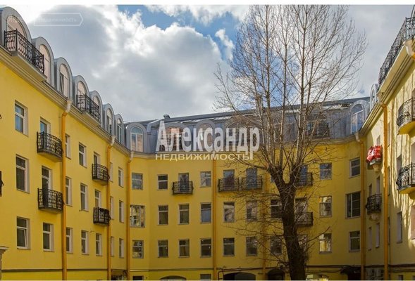 Продам многокомнатную квартиру, Вознесенский пр-кт, д. 41, Санкт-Петербург г