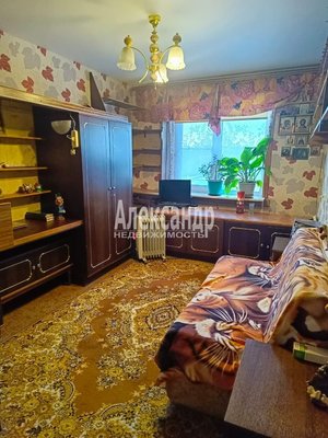 Продам трехкомнатную (3-комн.) квартиру, д. 25, Романовка п