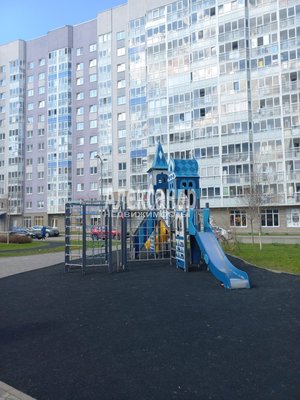 Продам трехкомнатную (3-комн.) квартиру, Авиаторов Балтики пр-кт, д. 11 корп. 1, Мурино п