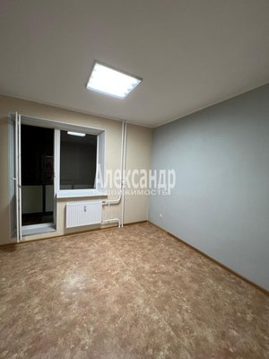 Продам трехкомнатную (3-комн.) квартиру, Шишкина ул, д. 303 корп. 1, Парголово п