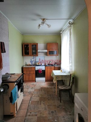 Продам двухкомнатную (2-комн.) квартиру, Вокзальная ул, д. 9, Элисенваара п