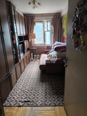 Продам многокомнатную квартиру, Авиаконструкторов пр-кт, д. 20 корп. 3, Санкт-Петербург г