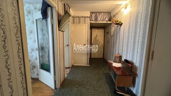 Продам трехкомнатную (3-комн.) квартиру, Спортивная ул, д. 4, Светогорск г