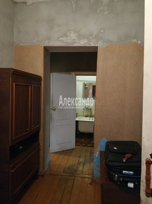 Продам трехкомнатную (3-комн.) квартиру, Пионерская ул, 2, Дубровка гп