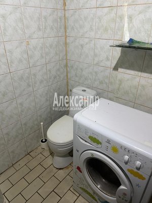 Продам двухкомнатную (2-комн.) квартиру, Александровская ул, д. 81 корп. 2, Всеволожск г