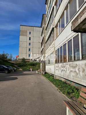Продам двухкомнатную (2-комн.) квартиру, Советская ул, д. 12а, Лахденпохья г