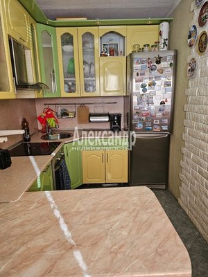 Продам двухкомнатную (2-комн.) квартиру, Советская ул, д. 12а, Лахденпохья г