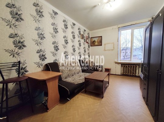 Продам комнату в 8-комн. квартире, Некрасова ул, д. 31, Выборг г