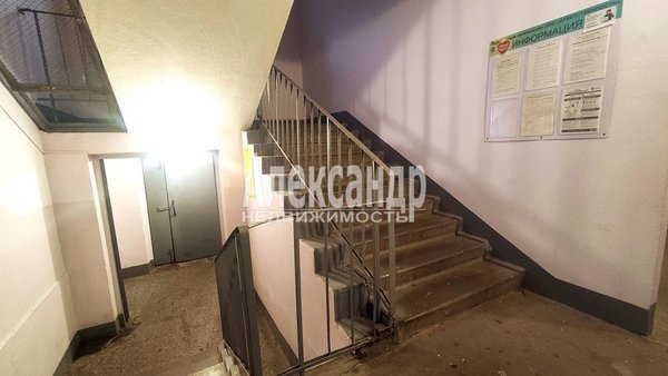 Продам трехкомнатную (3-комн.) квартиру, Кривоносова ул, д. 11 корп. б, Выборг г