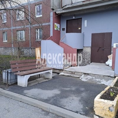 Продам однокомнатную (1-комн.) квартиру, Российский пр-кт, д. 3 корп. 1, Санкт-Петербург г