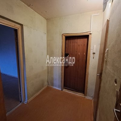 Продам однокомнатную (1-комн.) квартиру, Российский пр-кт, д. 3 корп. 1, Санкт-Петербург г