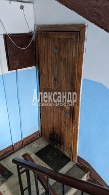 Продам комнату в 3-комн. квартире, 6-я Красноармейская ул, д. 18, Санкт-Петербург г