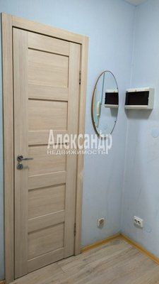 Продам однокомнатную (1-комн.) квартиру, Новая ул, д. 10, Янино-2 д