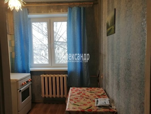 Продам двухкомнатную (2-комн.) квартиру, Александровская ул, 82, Всеволожск г