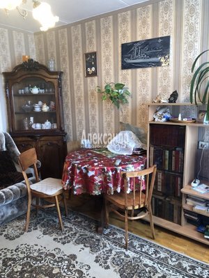 Продам двухкомнатную (2-комн.) квартиру, Дальневосточный пр-кт, д. 36, Санкт-Петербург г