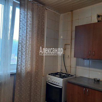 Продам трехкомнатную (3-комн.) квартиру, Белышева ул, д. 8 корп. 1, Санкт-Петербург г