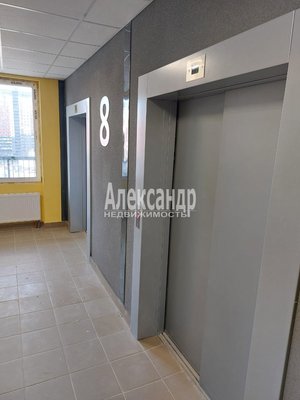 Продам однокомнатную (1-комн.) квартиру, Строителей пр-кт, д. 16, Кудрово г