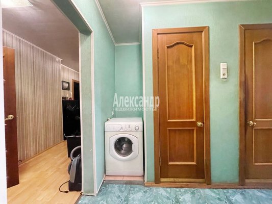 Продам трехкомнатную (3-комн.) квартиру, Большая Пороховская ул, д. 37 корп. 1, Санкт-Петербург г