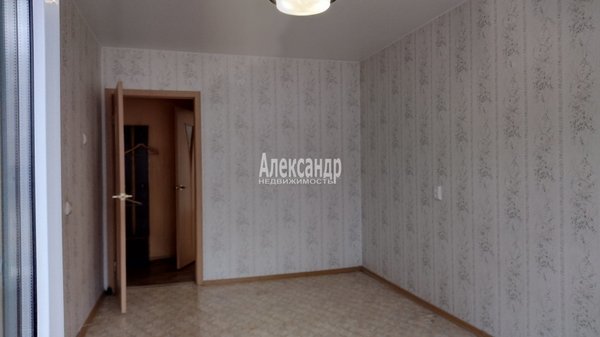 Продам многокомнатную квартиру, Культуры пр-кт, д. 11 корп. 5, Санкт-Петербург г