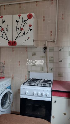 Продам многокомнатную квартиру, Культуры пр-кт, д. 11 корп. 5, Санкт-Петербург г