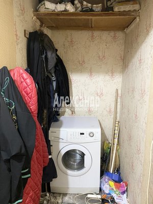 Продам двухкомнатную (2-комн.) квартиру, Центральная ул, д. 8, Коробицыно п
