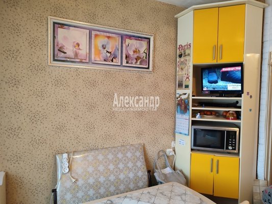 Продам трехкомнатную (3-комн.) квартиру, Федора Афанасьева ул, д. 14, Волосово г