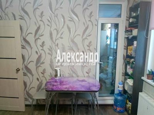 Продам двухкомнатную (2-комн.) квартиру, Шувалова ул, д. 19 корп. 1, Мурино п