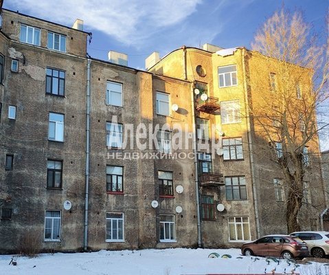 Продам комнату в 4-комн. квартире, Ленина пр-кт, д. 9, Выборг г