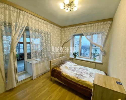 Продам двухкомнатную (2-комн.) квартиру, Афанасьевская ул, д. 1, Санкт-Петербург г