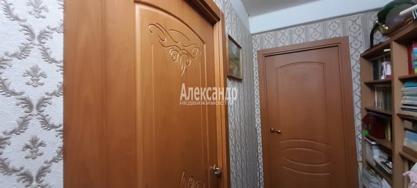 Продам трехкомнатную (3-комн.) квартиру, Молодцова ул, д. 11, Сертолово г