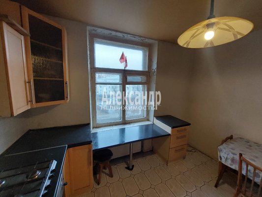 Продам трехкомнатную (3-комн.) квартиру, Белоусова ул, д. 29, Санкт-Петербург г