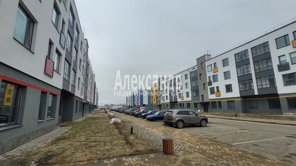 Продам однокомнатную (1-комн.) квартиру, Кутышева ул, д. 9 корп. 1, Малое Верево д