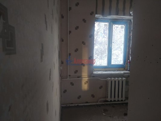 Продам трехкомнатную (3-комн.) квартиру, Чкалова ул, д. 54а, Гатчина г