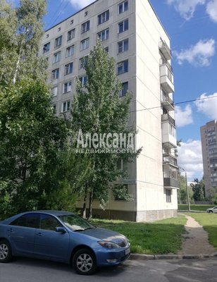 Продам трехкомнатную (3-комн.) квартиру, Солидарности пр-кт, д. 8 корп. 4, Санкт-Петербург г