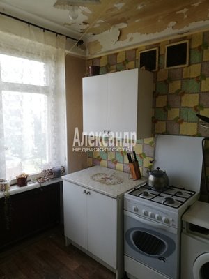 Продам трехкомнатную (3-комн.) квартиру, Солидарности пр-кт, д. 8 корп. 4, Санкт-Петербург г