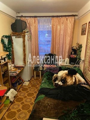 Продам комнату в 4-комн. квартире, Трудящихся б-р, д. 28, Колпино г