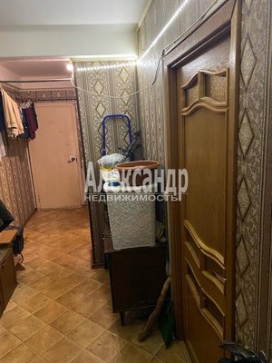 Продам комнату в 4-комн. квартире, Трудящихся б-р, д. 28, Колпино г
