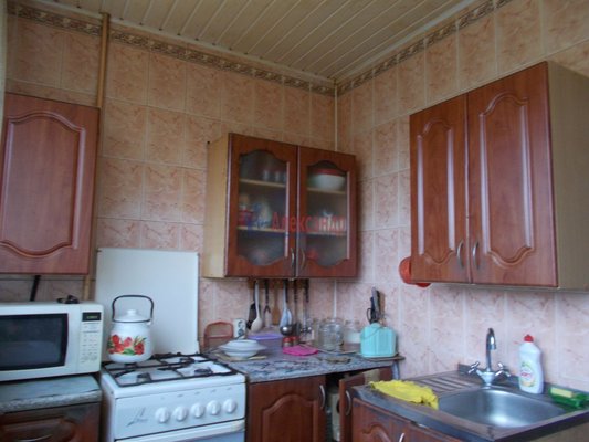 Продам трехкомнатную (3-комн.) квартиру, Ново-Вязитская ул, д. 1, Тихвин г