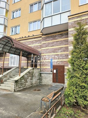 Продам двухкомнатную (2-комн.) квартиру, Маршала Казакова ул, д. 50 корп. 1, Санкт-Петербург г