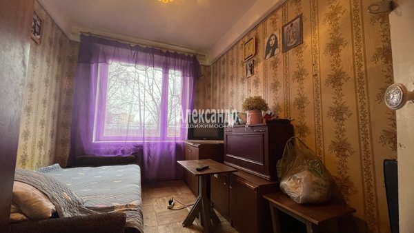 Продам трехкомнатную (3-комн.) квартиру, Спортивная ул, д. 10, Светогорск г