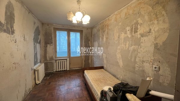 Продам трехкомнатную (3-комн.) квартиру, Спортивная ул, д. 10, Светогорск г