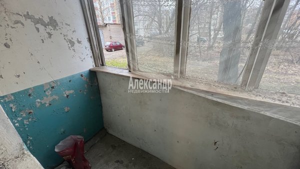 Продам трехкомнатную (3-комн.) квартиру, Спортивная ул, д. 10, Светогорск г