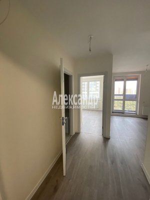 Продам однокомнатную (1-комн.) квартиру, Тихая ул, д. 3 корп. 1, Бугры п