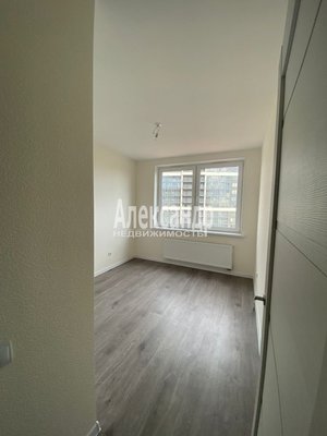 Продам однокомнатную (1-комн.) квартиру, Тихая ул, д. 3 корп. 1, Бугры п
