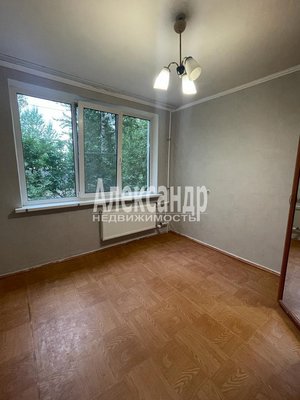 Продам двухкомнатную (2-комн.) квартиру, Ярослава Гашека ул, д. 4 корп. 1, Санкт-Петербург г