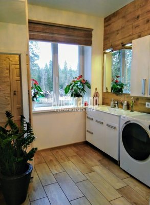 Продам двухкомнатную (2-комн.) квартиру, Малиновского ул, д. 10, Лахденпохья г