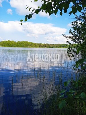 Продам двухкомнатную (2-комн.) квартиру, Малиновского ул, д. 10, Лахденпохья г