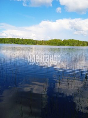 Продам двухкомнатную (2-комн.) квартиру, Малиновского ул, д. 10, Лахденпохья г